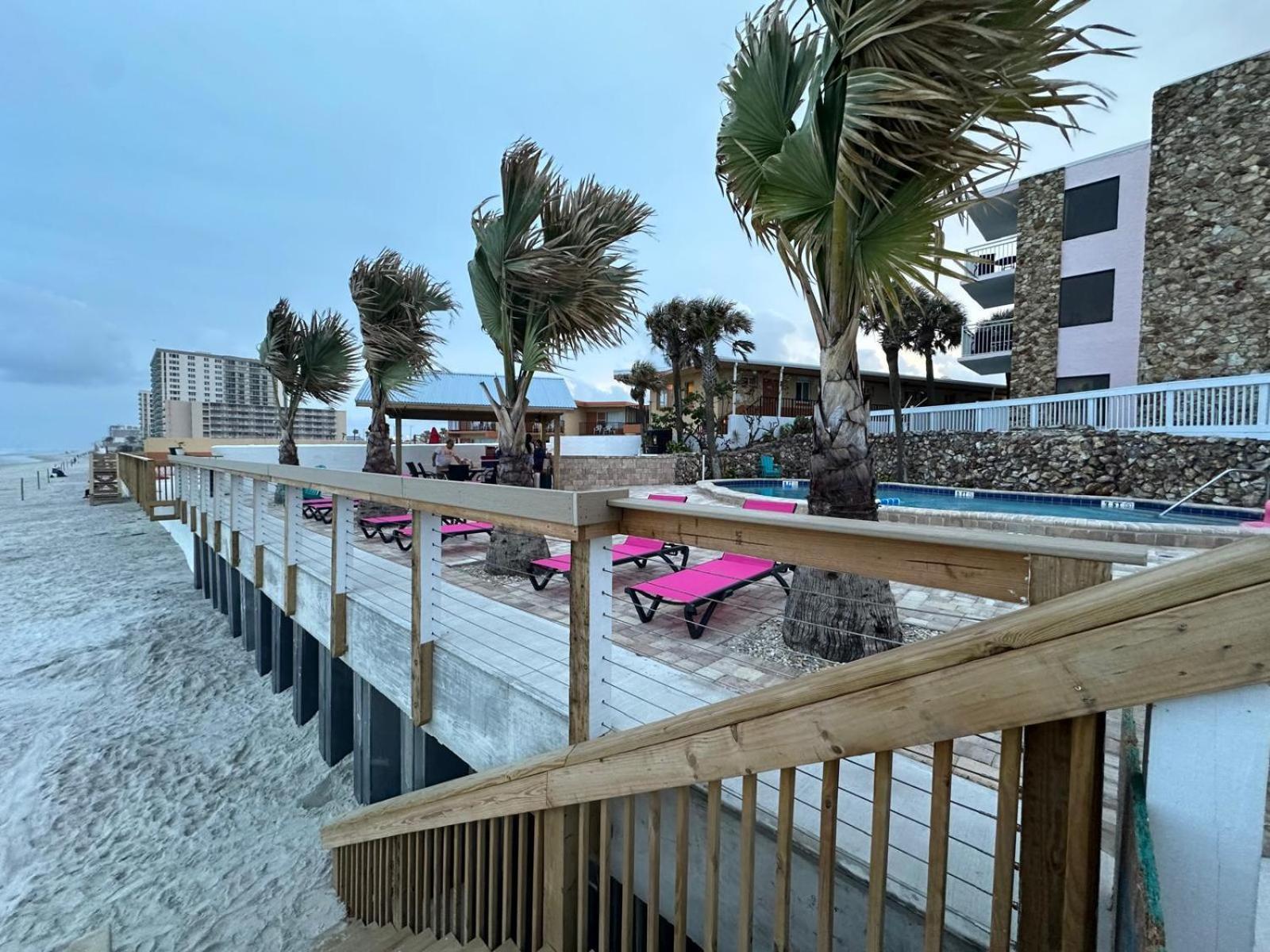 Flamingo Inn Beachfront - Дейтона-Біч Екстер'єр фото